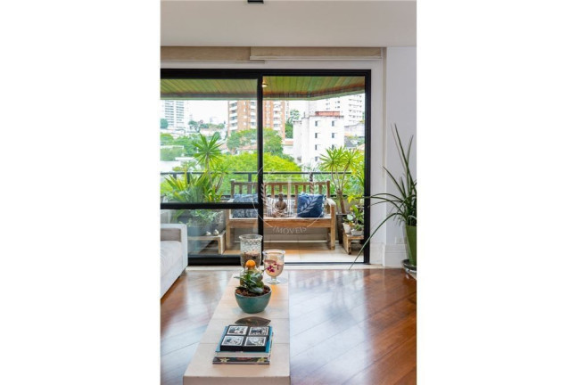 Imagem Apartamento com 3 Quartos à Venda, 205 m² em Vila Mariana - São Paulo Imagem Apartamento com 3 Quartos à Venda, 205 m² em Vila Mariana - São Paulo