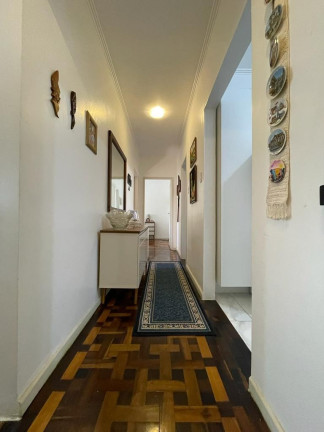 Imagem Imóvel com 3 Quartos à Venda, em Petrópolis - Porto Alegre Imagem Imóvel com 3 Quartos à Venda, em Petrópolis - Porto Alegre
