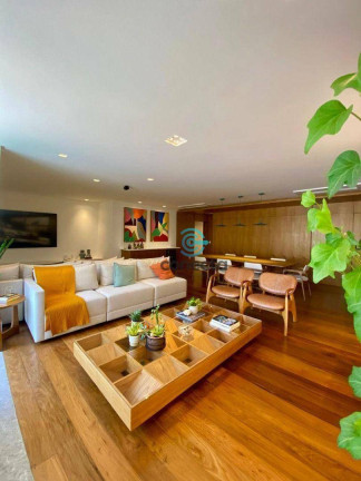 Imagem Apartamento com 4 Quartos à Venda, 230 m² em Icaraí - Niterói Imagem Apartamento com 4 Quartos à Venda, 230 m² em Icaraí - Niterói