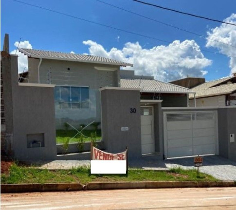 Casa com 3 Quartos à Venda, 150 m² em Serra Morena - Pouso Alegre