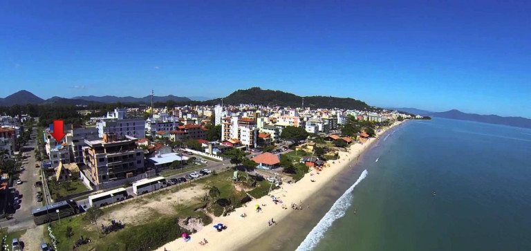 Imagem Imóvel com 1 Quarto para Alugar,  em Canasvieiras - Florianópolis