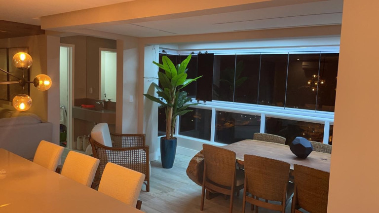 Imagem Apartamento com 3 Quartos à Venda, 186 m² em Canto Do Forte - Praia Grande