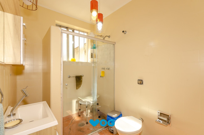 Imagem Imóvel com 3 Quartos à Venda, 119 m² em Petrópolis - Porto Alegre