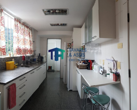 Imagem Imóvel com 4 Quartos à Venda, 261 m² em São Mateus - Juiz De Fora