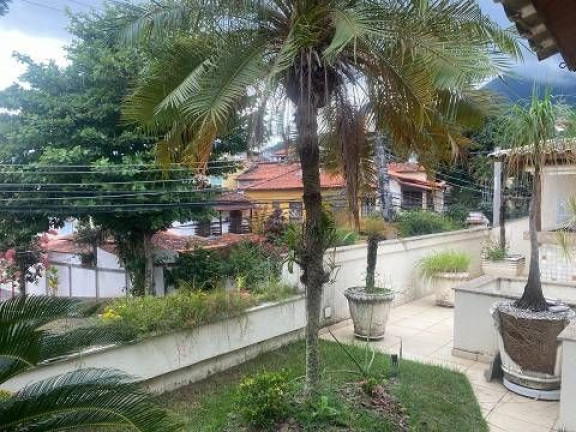 Imagem Casa com 4 Quartos à Venda, 280 m² em Freguesia De Jacarepaguá - Rio De Janeiro