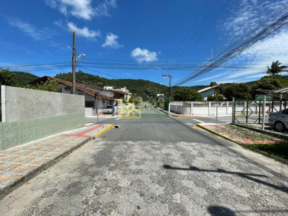 Imagem Casa com 9 Quartos à Venda, 380 m² em Centro - Porto Belo Imagem Casa com 9 Quartos à Venda, 380 m² em Centro - Porto Belo