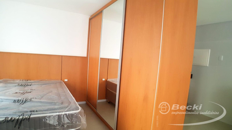 Imagem Kitnet com 1 Quarto à Venda, 35 m² em Saguaçu - Joinville Imagem Kitnet com 1 Quarto à Venda, 35 m² em Saguaçu - Joinville