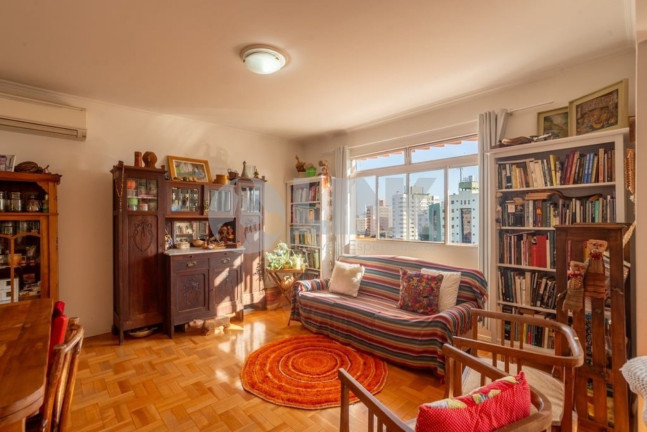 Imagem Apartamento com 2 Quartos à Venda, 95 m² em Menino Deus - Porto Alegre