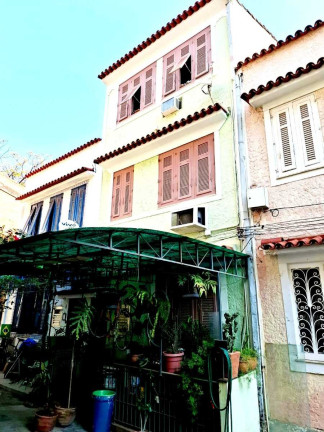 Imagem Casa com 2 Quartos à Venda, 120 m² em Tijuca - Rio De Janeiro Imagem Casa com 2 Quartos à Venda, 120 m² em Tijuca - Rio De Janeiro
