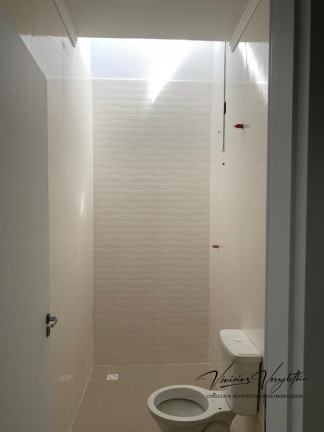 Imagem Casa com 2 Quartos à Venda, 67 m² em Santa Regina - Camboriú