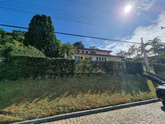 Imagem Casa com 4 Quartos à Venda, 321 m² em Estados - Balneário Camboriú Imagem Casa com 4 Quartos à Venda, 321 m² em Estados - Balneário Camboriú