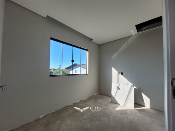 Imagem Sobrado com 3 Quartos à Venda, 100 m² em Centro - Barra Velha Imagem Sobrado com 3 Quartos à Venda, 100 m² em Centro - Barra Velha