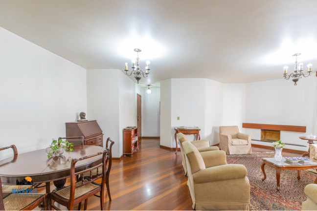 Imagem Apartamento com 4 Quartos à Venda, em Moema - São Paulo Imagem Apartamento com 4 Quartos à Venda, em Moema - São Paulo