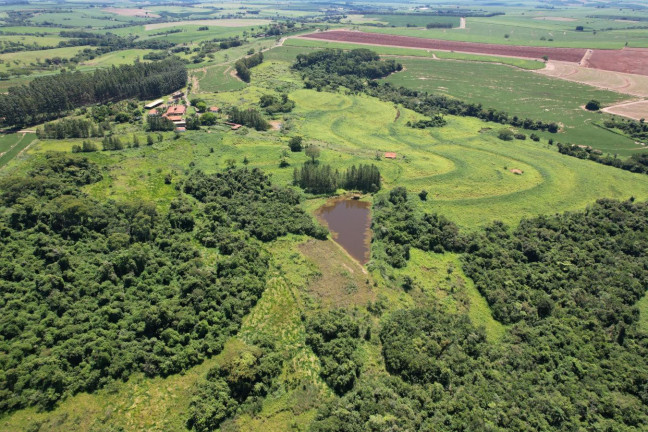 Imagem Fazenda à Venda, 118 m² em Zona Rural - Itápolis Imagem Fazenda à Venda, 118 m² em Zona Rural - Itápolis