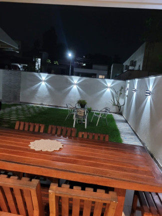 Imagem Casa com 3 Quartos à Venda, 200 m² em Ponta Negra - Manaus Imagem Casa com 3 Quartos à Venda, 200 m² em Ponta Negra - Manaus