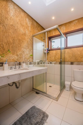 Imagem Casa com 3 Quartos à Venda, 142 m² em Cavalhada - Porto Alegre