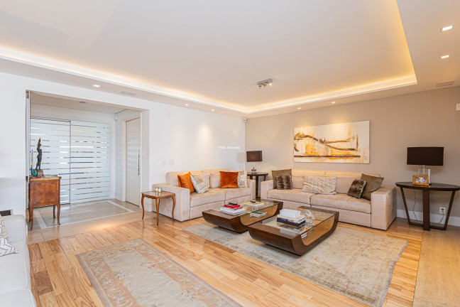 Imagem Imóvel com 3 Quartos à Venda, 335 m² em Moema - São Paulo
