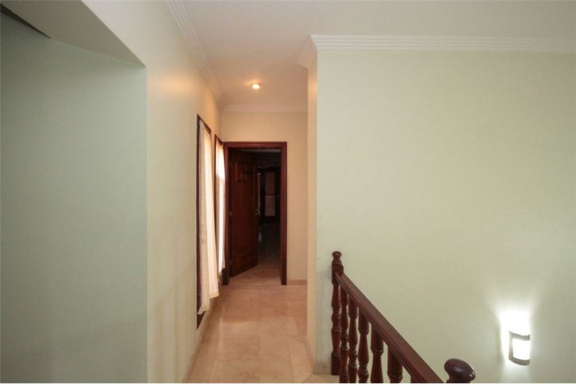 Imagem Casa com 4 Quartos à Venda, em Tremembé - São Paulo Imagem Casa com 4 Quartos à Venda, em Tremembé - São Paulo