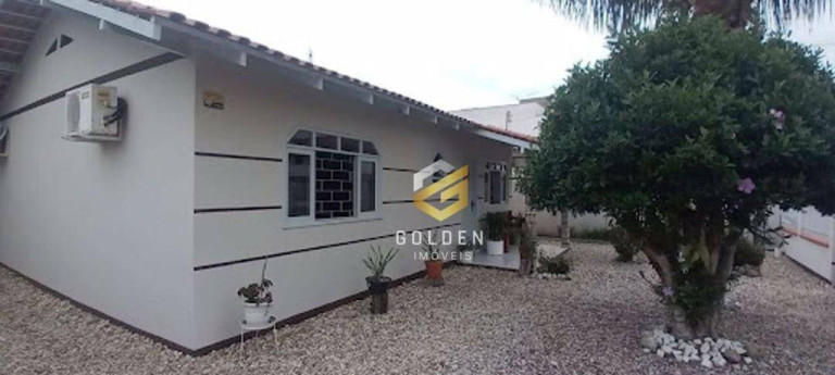 Imagem Casa com 2 Quartos à Venda, 139 m² em Universitário - Tijucas Imagem Casa com 2 Quartos à Venda, 139 m² em Universitário - Tijucas
