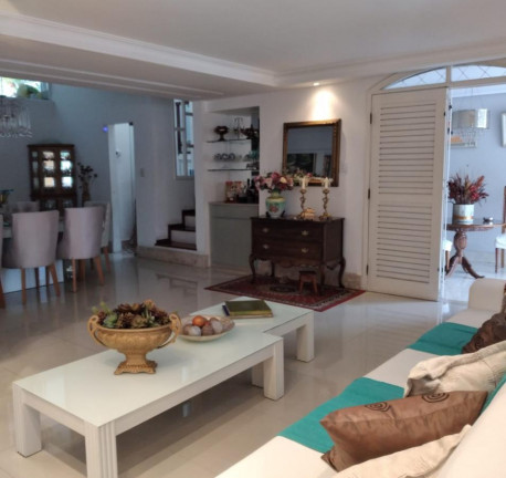 Imagem Casa com 3 Quartos à Venda, 460 m² em Caminho Das árvores - Salvador