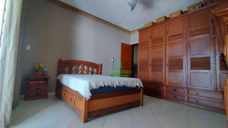Imagem Casa com 3 Quartos à Venda, 339 m² em Sete Pontes - São Gonçalo Imagem Casa com 3 Quartos à Venda, 339 m² em Sete Pontes - São Gonçalo