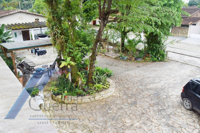 Imagem Casa com 9 Quartos à Venda, 600 m² em Jardim Samambaia - Ubatuba