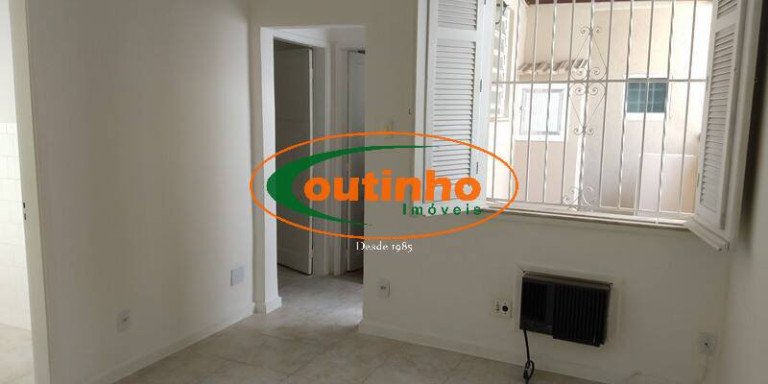Imagem Casa com 1 Quarto à Venda, 50 m² em Andaraí - Rio De Janeiro Imagem Casa com 1 Quarto à Venda, 50 m² em Andaraí - Rio De Janeiro