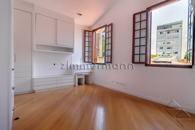 Imagem Casa com 4 Quartos à Venda, 158 m² em Jardim America - São Paulo Imagem Casa com 4 Quartos à Venda, 158 m² em Jardim America - São Paulo
