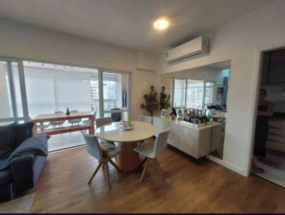 Imagem Apartamento com 2 Quartos à Venda, 121 m² em Gonzaga - Santos Imagem Apartamento com 2 Quartos à Venda, 121 m² em Gonzaga - Santos