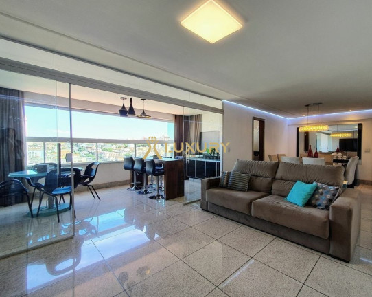 Imagem Imóvel com 4 Quartos à Venda, 155 m² em Gutierrez - Belo Horizonte Imagem Imóvel com 4 Quartos à Venda, 155 m² em Gutierrez - Belo Horizonte