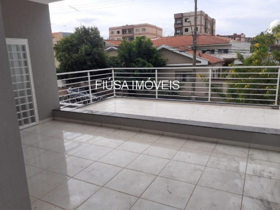 Imagem Sobrado com 3 Quartos à Venda,  em Sumarezinho - Ribeirão Preto