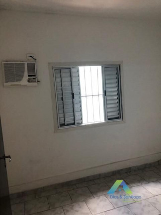 Imagem Sobrado com 4 Quartos à Venda, 225 m² em Jardim Cristiane - Santo André Imagem Sobrado com 4 Quartos à Venda, 225 m² em Jardim Cristiane - Santo André