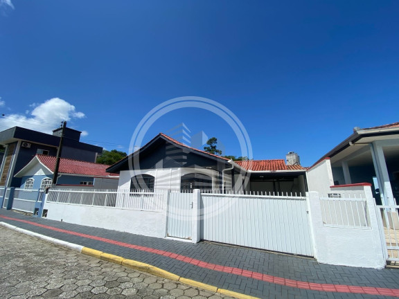 Imagem Casa com 2 Quartos à Venda, 120 m² em Casa Branca - Itapema Imagem Casa com 2 Quartos à Venda, 120 m² em Casa Branca - Itapema