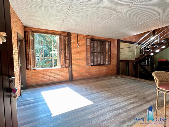Imagem Casa com 3 Quartos à Venda, 330 m² em Praia Do Estaleiro - Balneário Camboriú