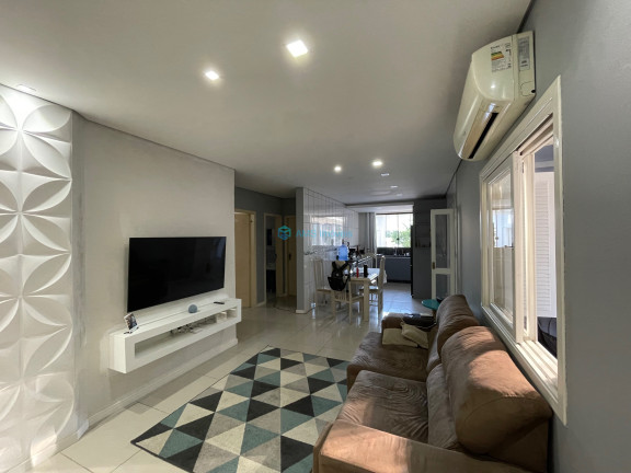 Imagem Casa com 5 Quartos à Venda, 130 m² em Fátima - Canoas Imagem Casa com 5 Quartos à Venda, 130 m² em Fátima - Canoas