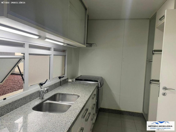 Imagem Imóvel com 4 Quartos à Venda, 137 m² em Moema - São Paulo Imagem Imóvel com 4 Quartos à Venda, 137 m² em Moema - São Paulo