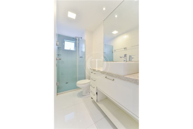 Imagem Apartamento com 3 Quartos à Venda, 142 m² em Vila Gumercindo - São Paulo Imagem Apartamento com 3 Quartos à Venda, 142 m² em Vila Gumercindo - São Paulo