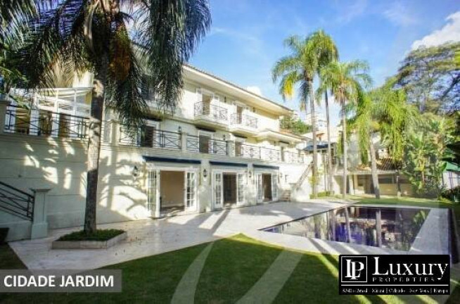 Imagem Casa com 4 Quartos à Venda, 1.890 m² em Cidade Jardim - São Paulo Imagem Casa com 4 Quartos à Venda, 1.890 m² em Cidade Jardim - São Paulo