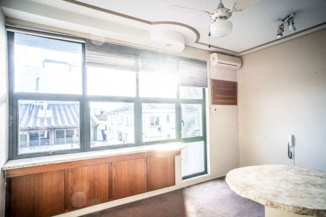 Imagem Imóvel à Venda, 34 m² em Auxiliadora - Porto Alegre Imagem Imóvel à Venda, 34 m² em Auxiliadora - Porto Alegre