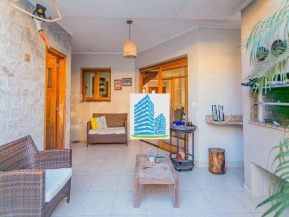Imagem Sobrado com 4 Quartos à Venda, 255 m² em Jardim Itu - Porto Alegre