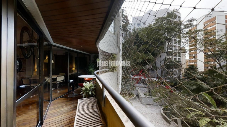 Imagem Apartamento com 3 Quartos à Venda, 142 m² em Real Parque - São Paulo Imagem Apartamento com 3 Quartos à Venda, 142 m² em Real Parque - São Paulo
