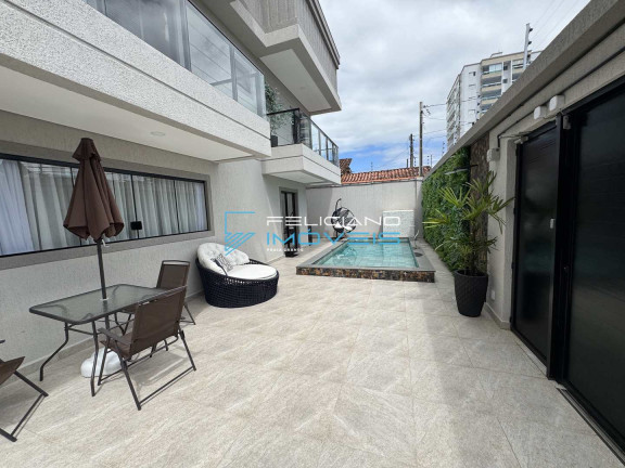 Imagem Casa com 3 Quartos à Venda, 140 m² em Guilhermina - Praia Grande Imagem Casa com 3 Quartos à Venda, 140 m² em Guilhermina - Praia Grande