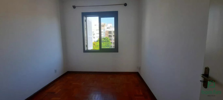 Imagem Apartamento com 2 Quartos à Venda, 60 m² em Centro Histórico - Porto Alegre Imagem Apartamento com 2 Quartos à Venda, 60 m² em Centro Histórico - Porto Alegre