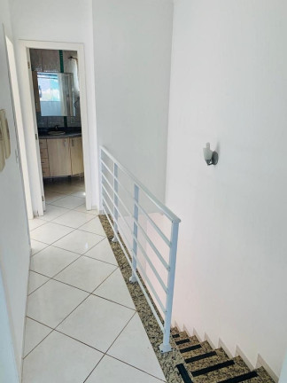 Imagem Sobrado com 3 Quartos à Venda, 185 m² em Ariribá - Balneário Camboriú Imagem Sobrado com 3 Quartos à Venda, 185 m² em Ariribá - Balneário Camboriú