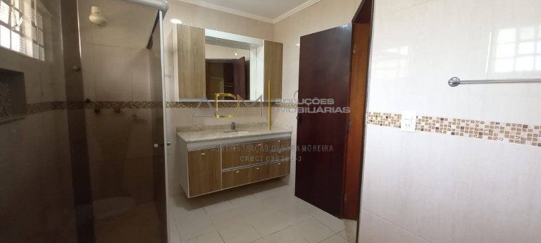 Imagem Casa com 4 Quartos à Venda, 306 m² em Jardim Paraíso - Botucatu Imagem Casa com 4 Quartos à Venda, 306 m² em Jardim Paraíso - Botucatu