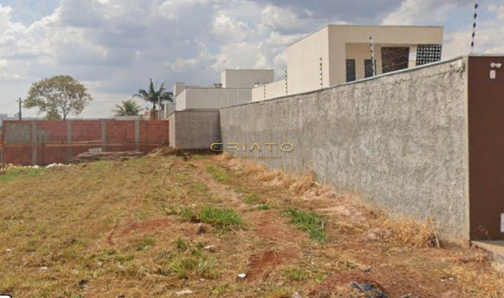 Imagem Terreno à Venda, 450 m² em Anápolis City - Anápolis Imagem Terreno à Venda, 450 m² em Anápolis City - Anápolis