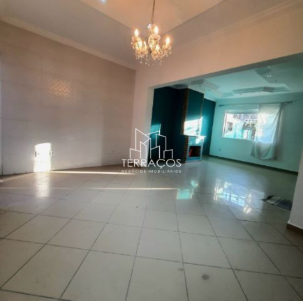 Imagem Casa com 4 Quartos à Venda, 320 m² em Jardim Do Lago - Jundiaí Imagem Casa com 4 Quartos à Venda, 320 m² em Jardim Do Lago - Jundiaí