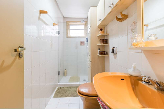 Imagem Apartamento com 3 Quartos à Venda, 88 m² em Jardim Botânico - Porto Alegre Imagem Apartamento com 3 Quartos à Venda, 88 m² em Jardim Botânico - Porto Alegre
