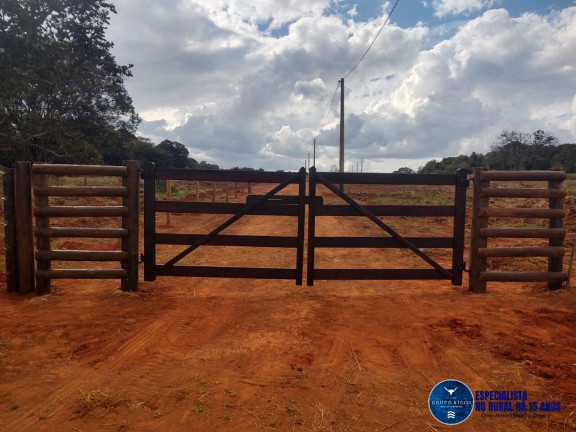 Imagem Terreno à Venda, 1 m² em Zona Rural - Nerópolis Imagem Terreno à Venda, 1 m² em Zona Rural - Nerópolis
