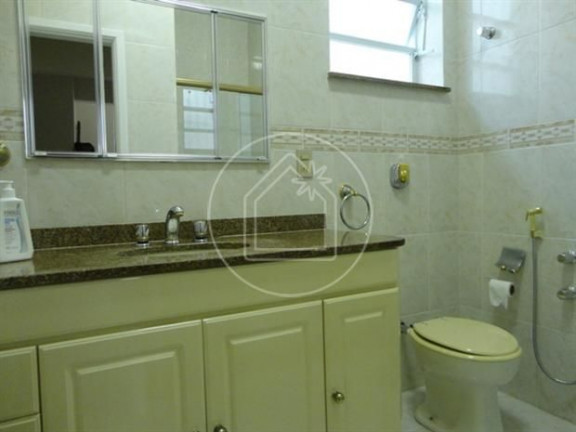 Imagem Casa com 5 Quartos à Venda, 270 m² em Urca - Rio De Janeiro Imagem Casa com 5 Quartos à Venda, 270 m² em Urca - Rio De Janeiro
